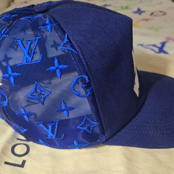 authentic LV hat - Picture 8 of 9